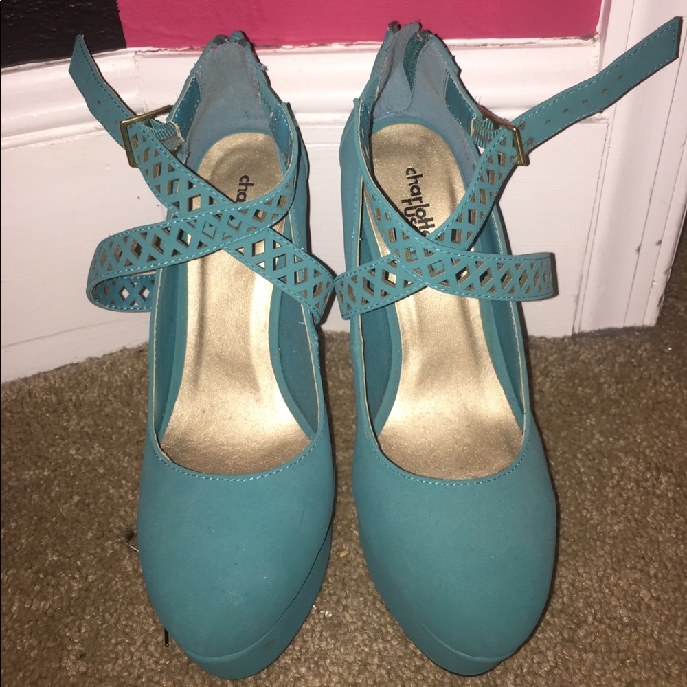 Never Worn teal pumps