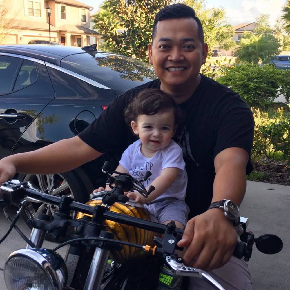 Meet your Posher, Lloyd