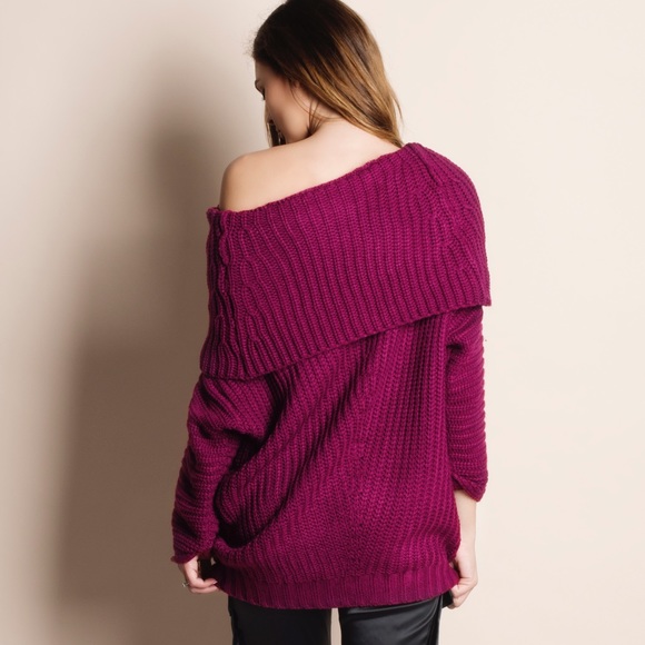 xx Off Shoulder Oversized Sweater - Picture 3 of 3
