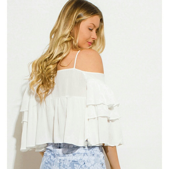 Off shoulder crop top - Picture 2 of 4