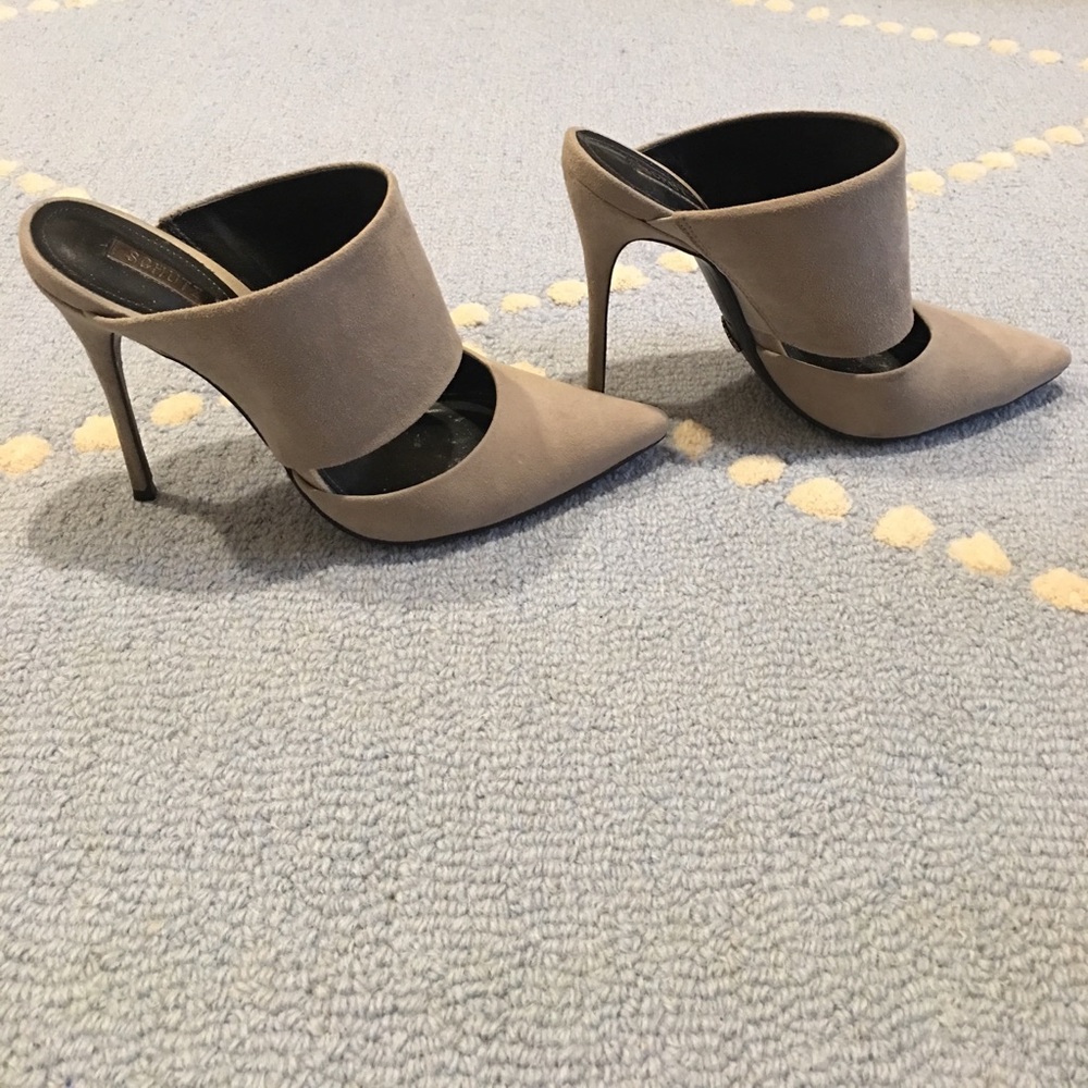 Schutz gray suede heels 6.5