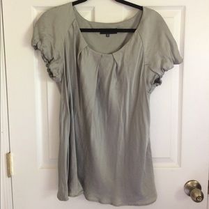Jones New York 100% silk pewter silver top size 14
