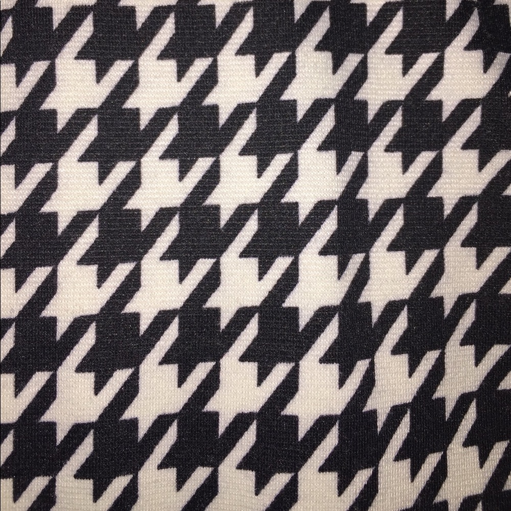 Houndstooth (black and white) pencil skirt - Picture 2 of 3