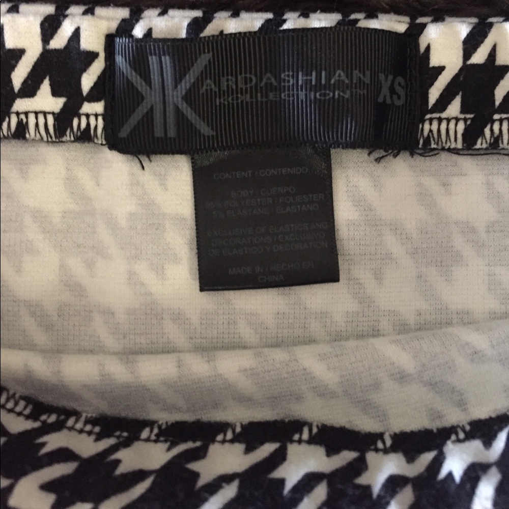 Houndstooth (black and white) pencil skirt - Picture 3 of 3