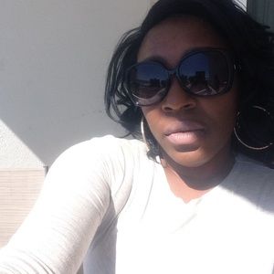 Meet your Posher, Jacinta