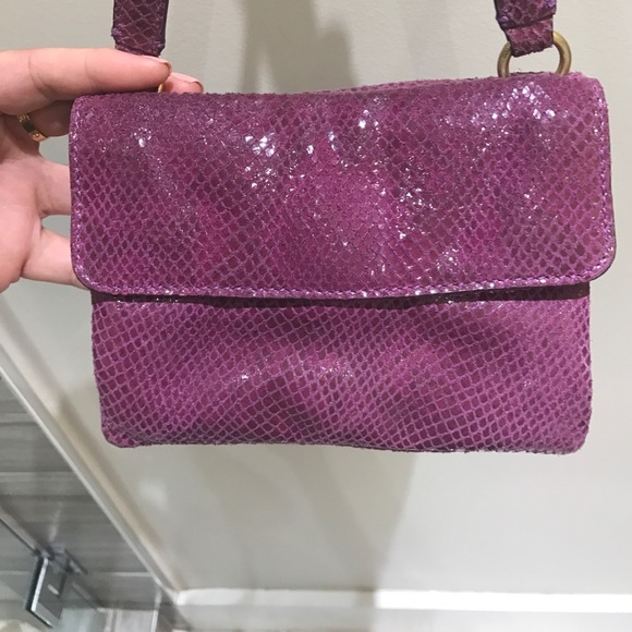 Authentic python purple Cole Haan mini crossbody - Picture 4 of 7
