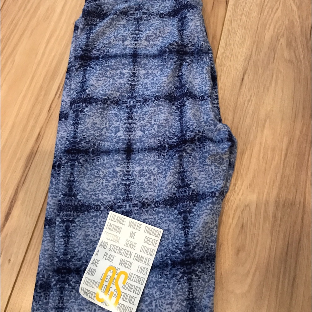 NWT Lularoe OS Blue Denim-looking Leggings