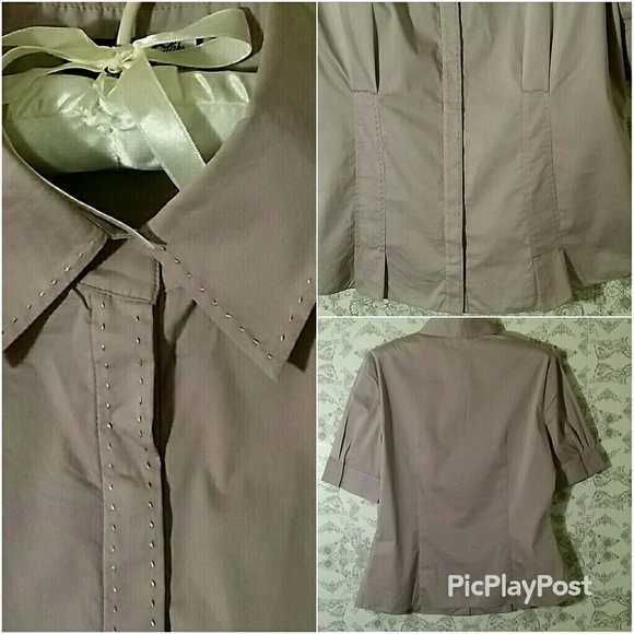 Button down blouse - Picture 1 of 2