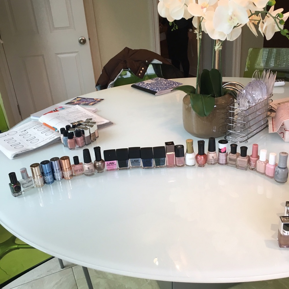 Nail polish lot Chanel Essie Tom Ford China glaze