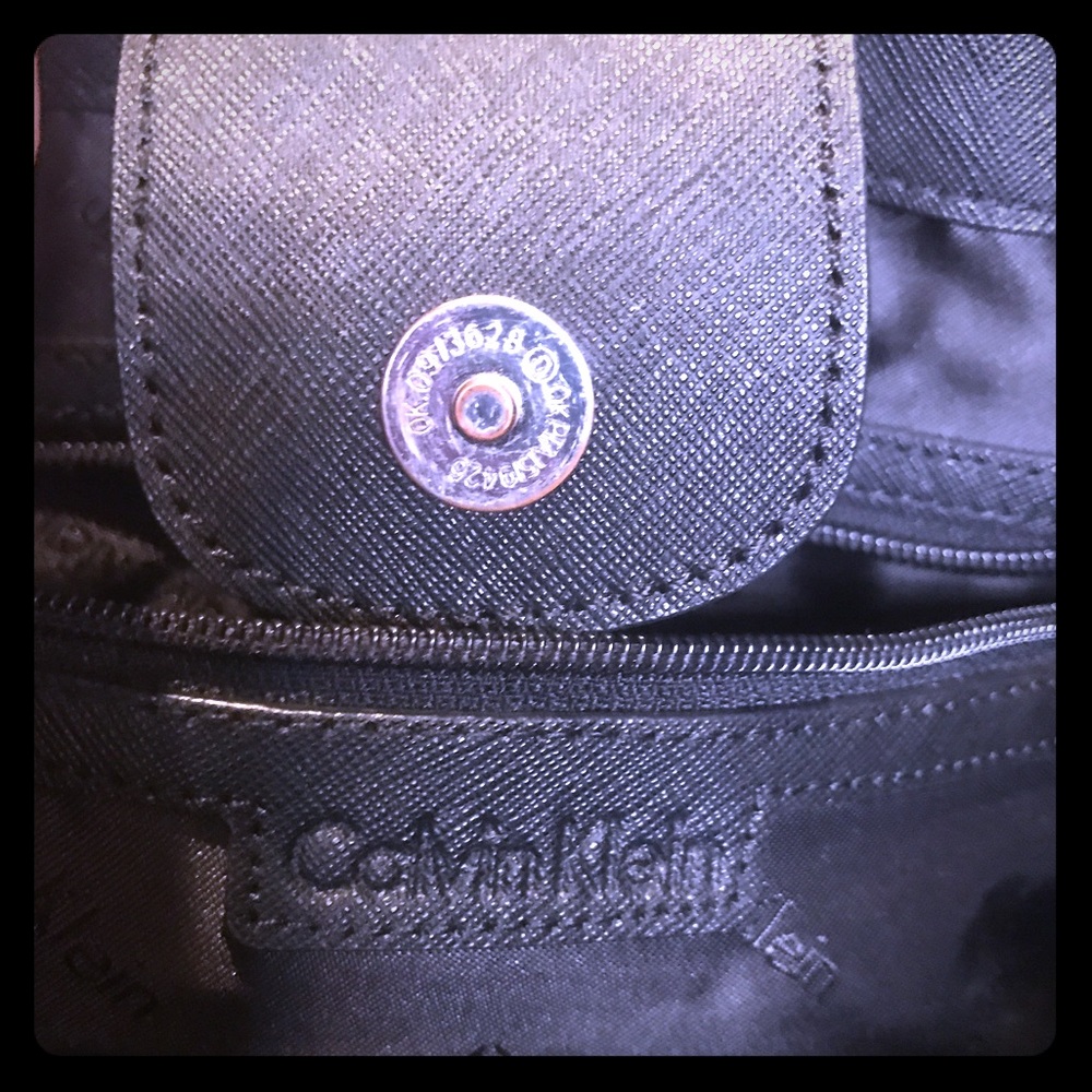 Calvin Klein Black Saffiano Leather Tote w/Chains - Picture 7 of 8