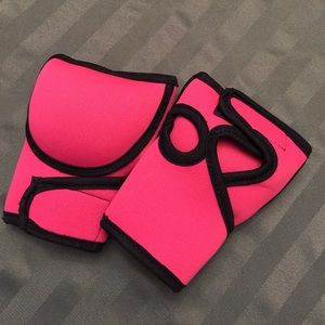 🏋️‍♀️Pink weighted gloves🏋️