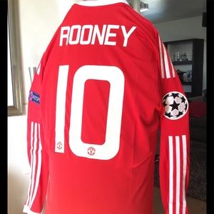 Red long Sleeve ROONEY Champions League jersey