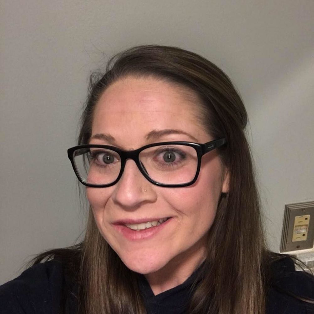 Meet your Posher, Kayla