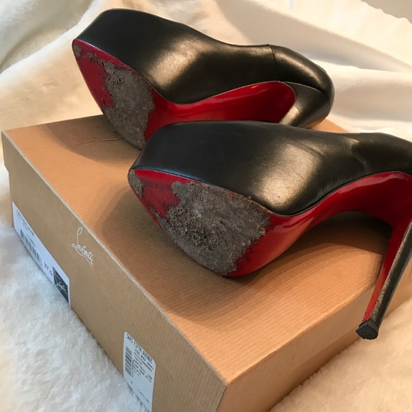 Christian Louboutin Daffodile: Black. Size 37.5 - Picture 7 of 7