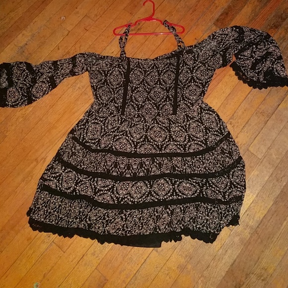 torrid Dresses & Skirts - Torrid size 3 dress