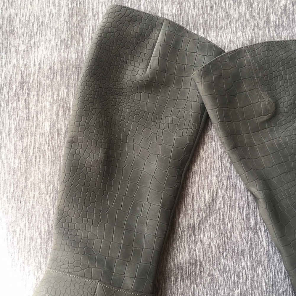 Sam Edelman Suede Riding Tall Grey Boots Crocodile - Picture 3 of 8