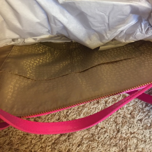 Kate Spade Tote - Picture 5 of 6