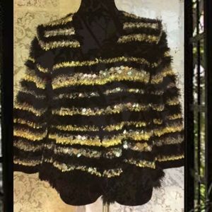 Cozy Chic by Jamie Gries. Closet Closing