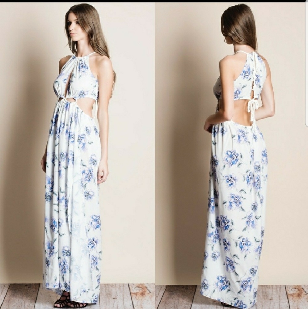 🌹🥀1 LEFT! (S) SALE! floral print, cut out maxi - Picture 2 of 8