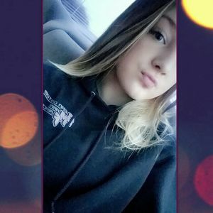 Meet your Posher, Avery