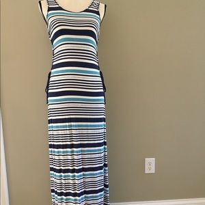 Max Studio striped maxi dress size xs