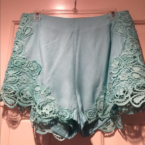 Very J Pants - NWOT- Very J Mint Green Shorts-Lacy Design