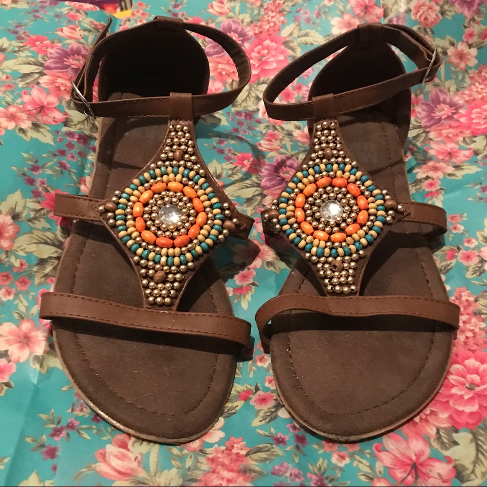 Muk Lux Sandals size 8