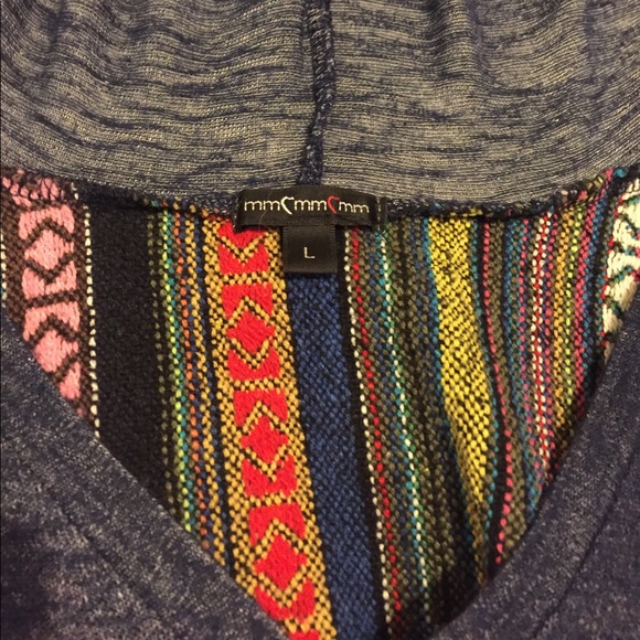 Lightweight hoodie size L - Picture 2 of 3