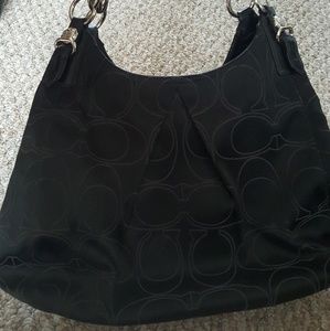 *Authentic* NWOT Coach shoulder bag