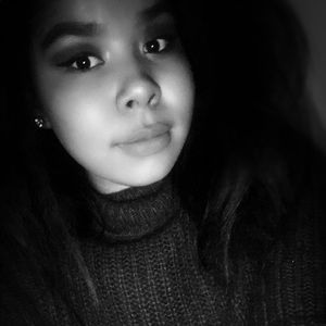 Meet your Posher, Imani