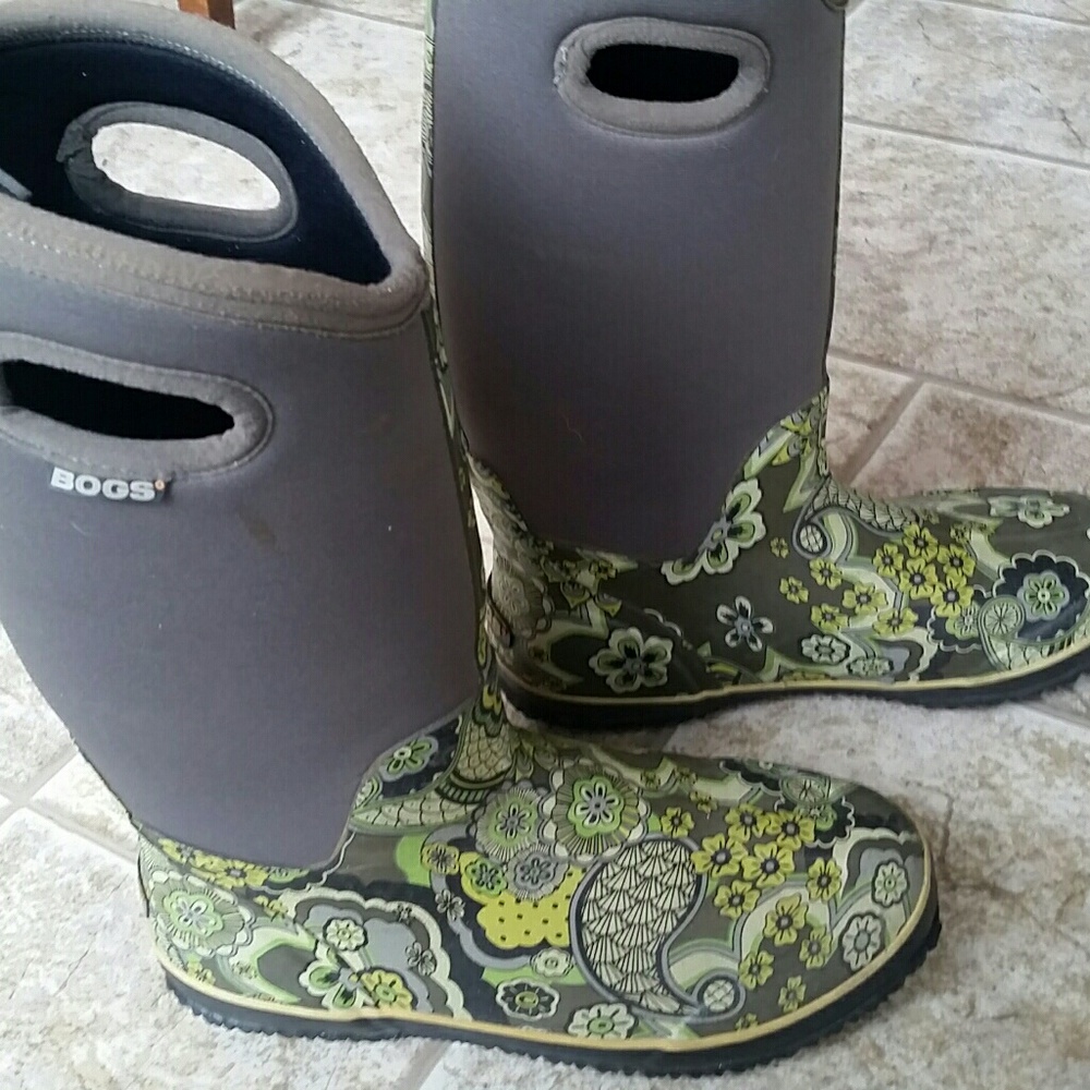 Bogs tall boots