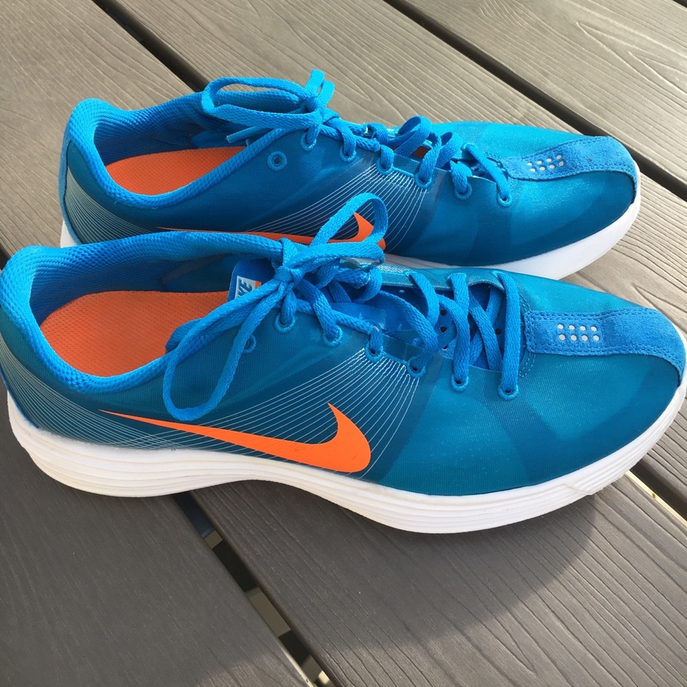 Men's Nike Lunarlon Shoes size 9