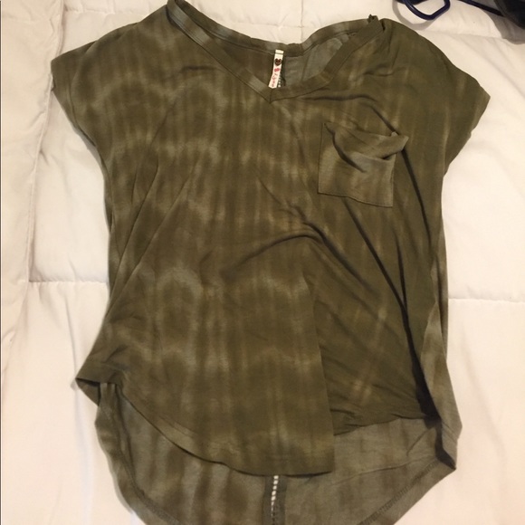 Green loose fitting t shirt - Picture 1 of 4