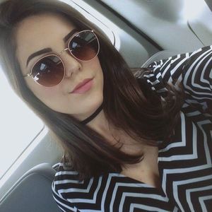 Meet your Posher, Priscilla