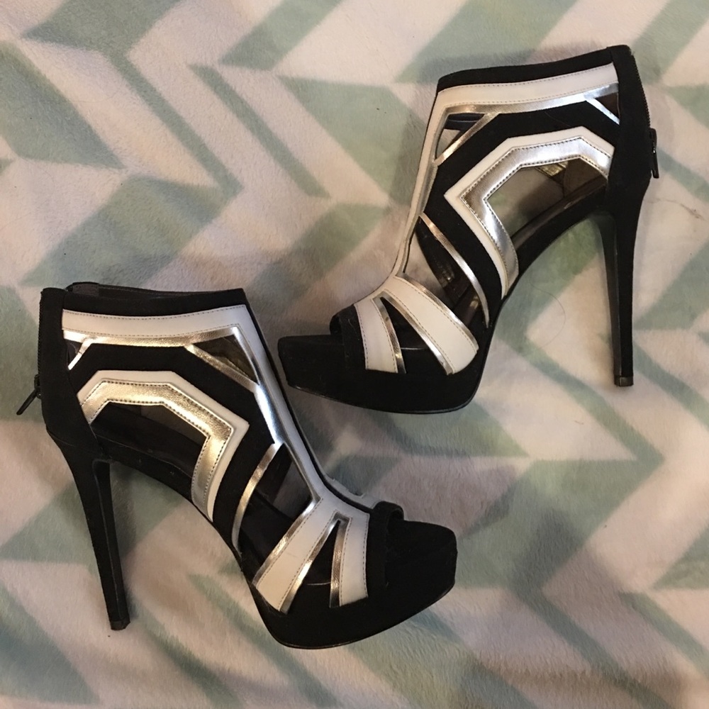 Carlos Santana Heels