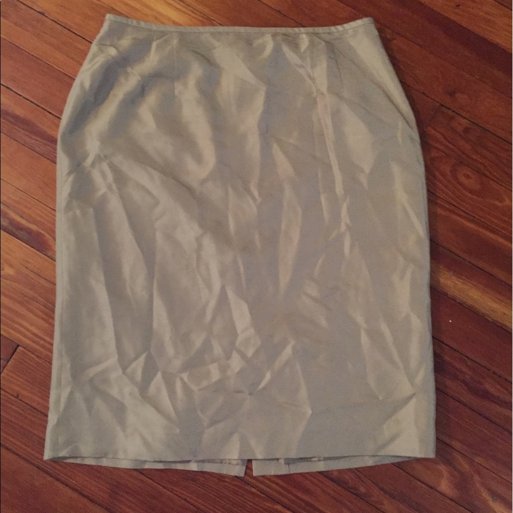 Pencil skirt