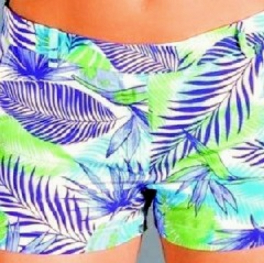 Amanda Uprichard silk lined shorts