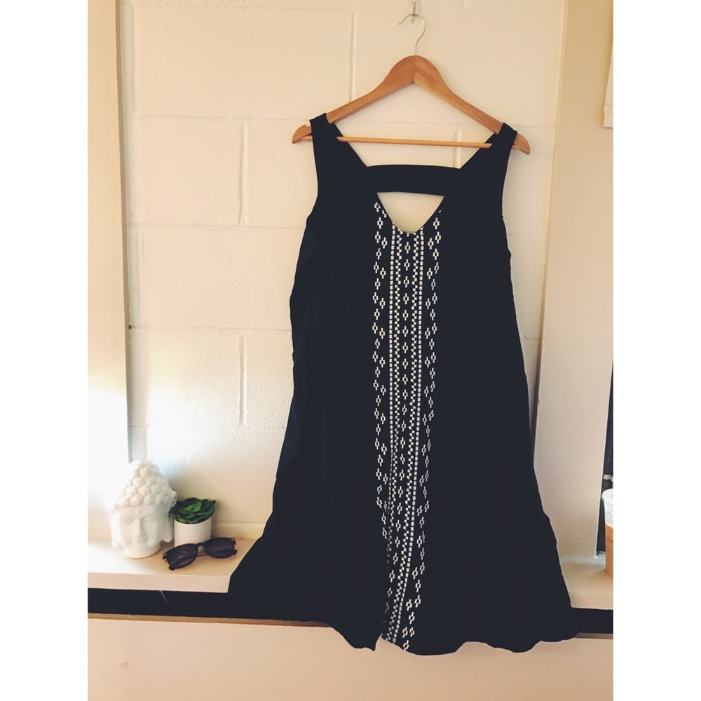 Old Navy Black Embroidered Dress