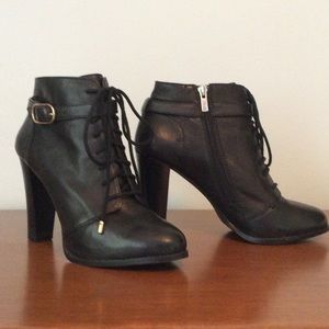 Ankle semi chunky heel boots by Banana Republic