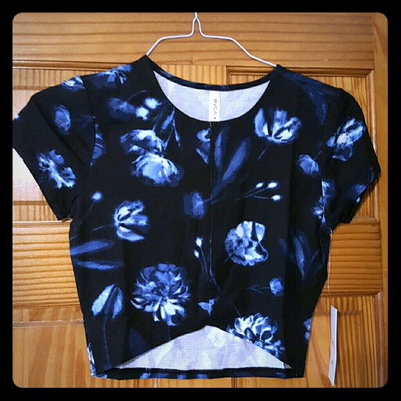 RVCA Tops - REDUCED! RVCA Skyline Cropped Tee NWT