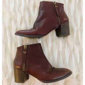 SALE❤️ Etienne Aigner Cordovan Tori Booties