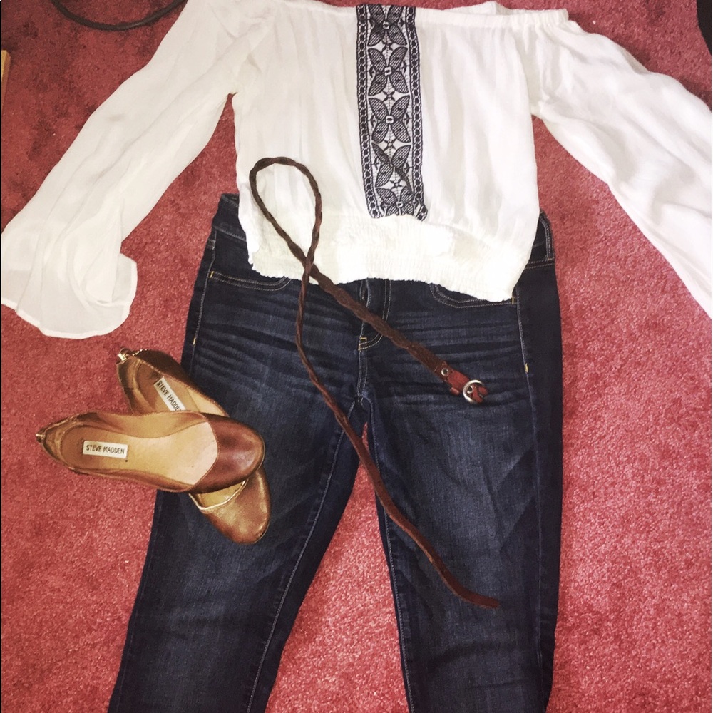 Medium washed skinny jeans