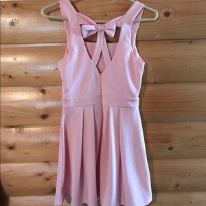 💥PRICE DROP💥 Trendy Boutique Dress FITS LIKE S/2