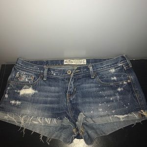 Hollister jean shorts