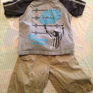 ⚽️Boys Old Navy outfit for $6🏀