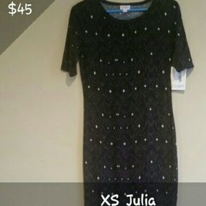 Lularoe XS Julia