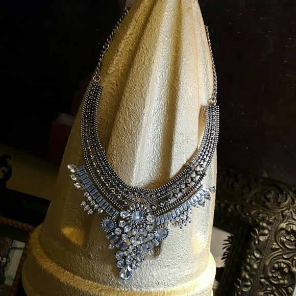 Boutique Jewelry - 💎NWT EXTRAVAGANT Boho Tribal Necklace