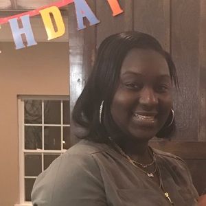 Meet your Posher, Jasmine