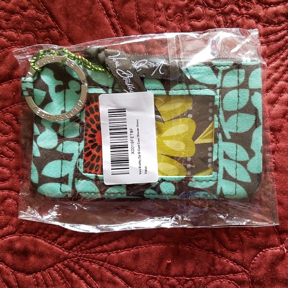 Vera Bradley Disney ID card wallet - Picture 2 of 2