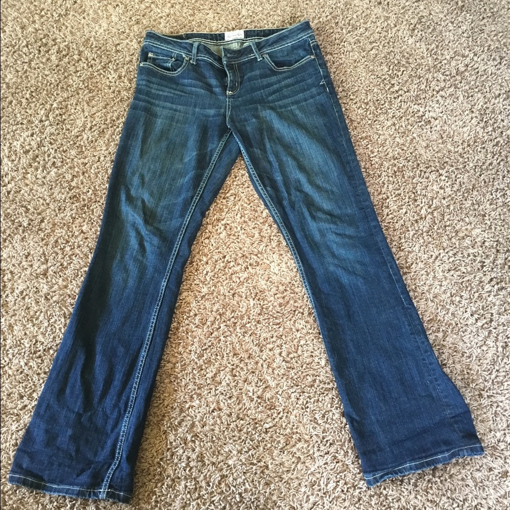 Boot cut jeans